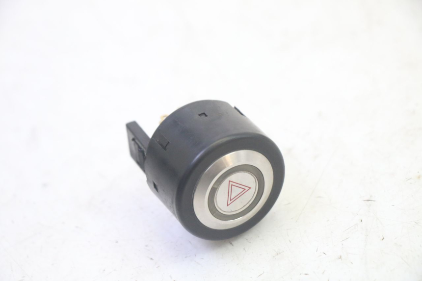 photo de WARNBLINKER SCHALTER ADIVA AD3 300 (2014 - 2020) - Hauptansicht