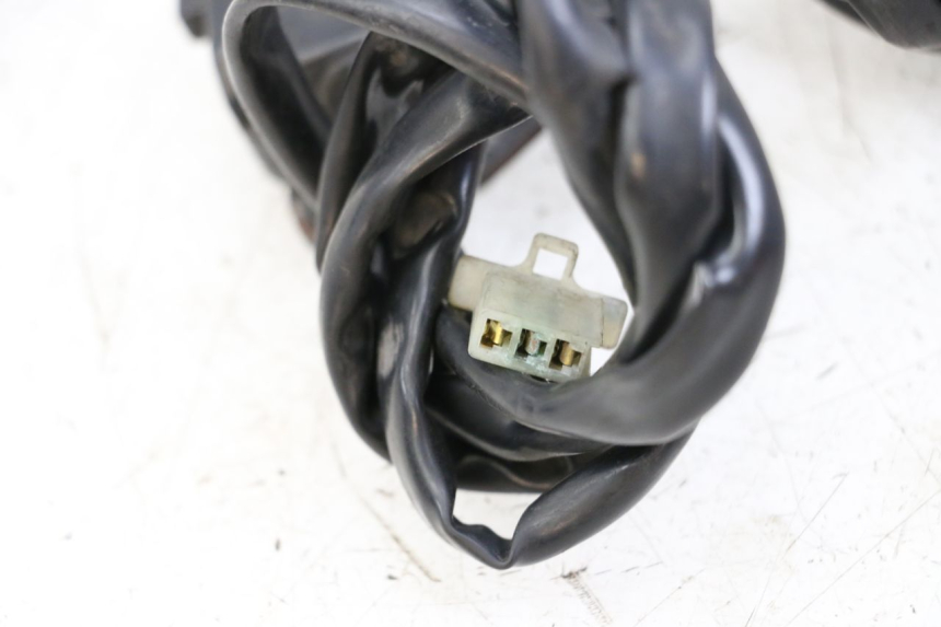 photo de WARNBLINKER SCHALTER YAMAHA FJR ABS 1300 (2006 - 2012) - Zoom auf Gebrauchszustand