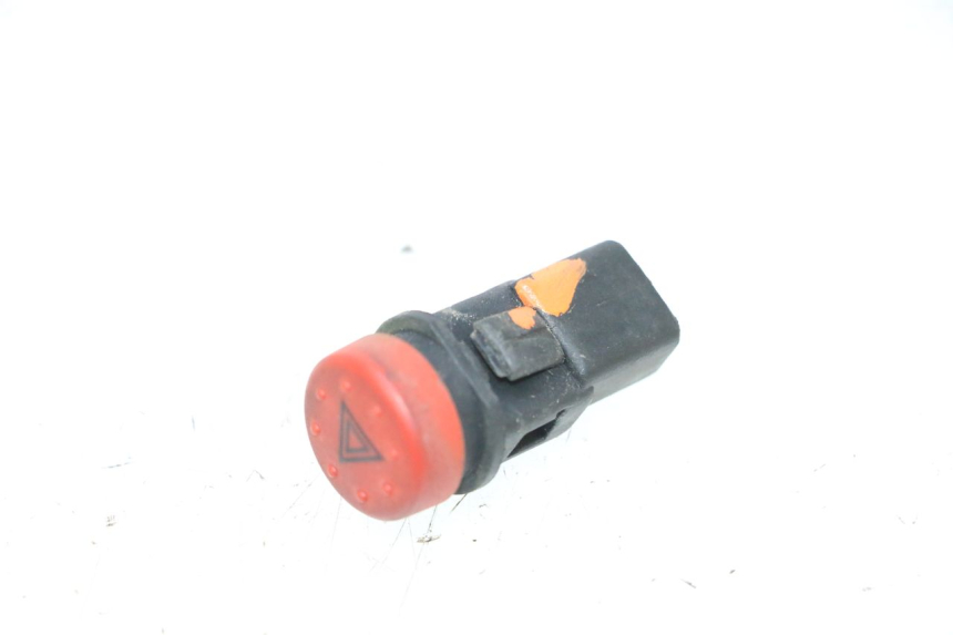 photo de BLINKERHEBEL NOTAUSGANG PIAGGIO MP3 RL 250 (2006 - 2010) - Zoom auf Gebrauchszustand