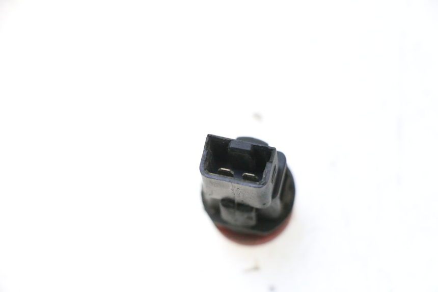 photo de WARNBLINKER SCHALTER PIAGGIO MP3 500 (2011 - 2015) - Detailansicht des Bauteils