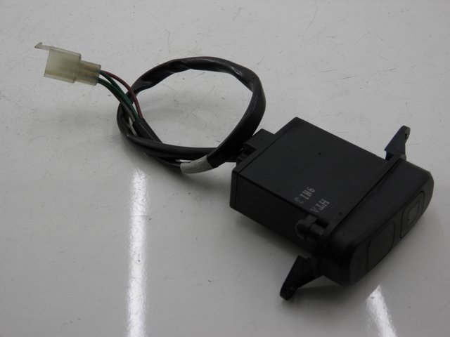 photo de WARNBLINKER SCHALTER SYM GTS EVO 125 (2009 - 2013) - Hauptansicht