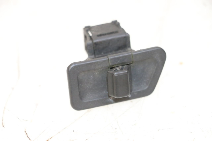 photo de BLINKERHEBEL NOTAUSGANG YAMAHA XMAX X-MAX 125 (2006 - 2009) - Detailansicht des Bauteils