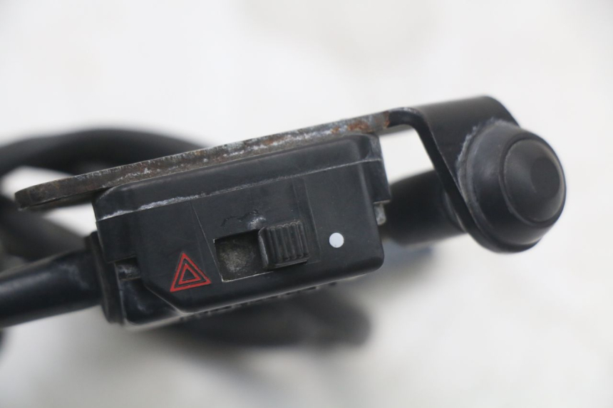 photo de WARNBLINKER SCHALTER YAMAHA FJR ABS 1300 (2006 - 2012) - Alternative Perspektive