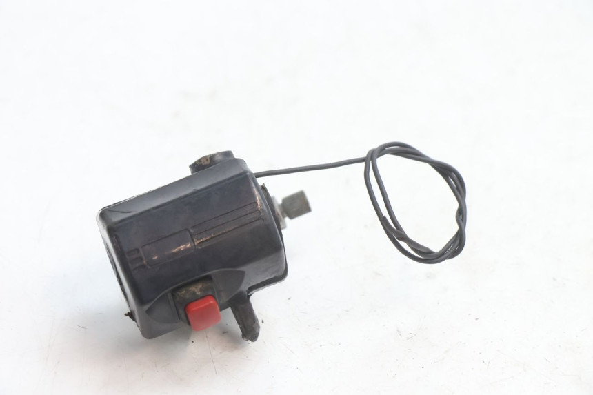 photo de LINKS SCHALTER PEUGEOT 103 SPX CLIP 50 (1989 - 1992) - Zoom auf Gebrauchszustand