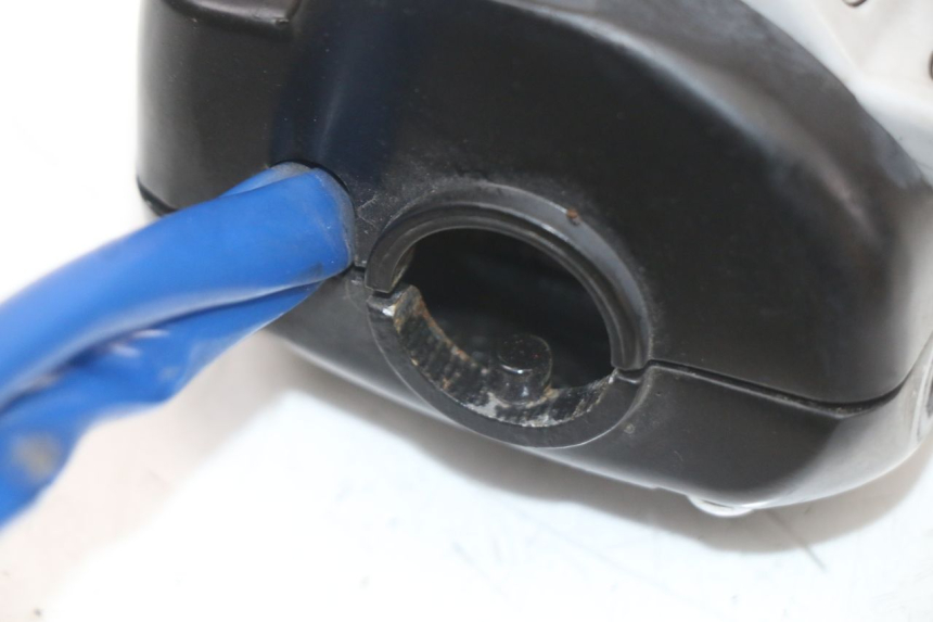 photo de LINKER LENKER KYMCO AGILITY 4T 50 (2018 - 2022) - Details der Befestigungspunkte