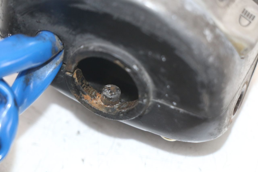 photo de LINKER LENKER KYMCO AGILITY 4T 50 (2005 - 2018) - Details der Befestigungspunkte