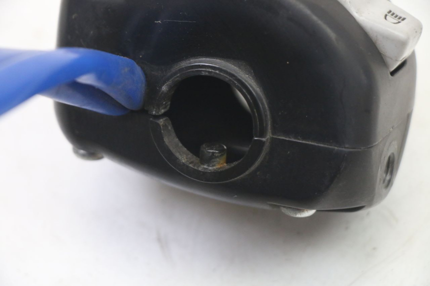 photo de LINKER LENKER KYMCO AGILITY 4T 50 (2018 - 2022) - Details der Befestigungspunkte