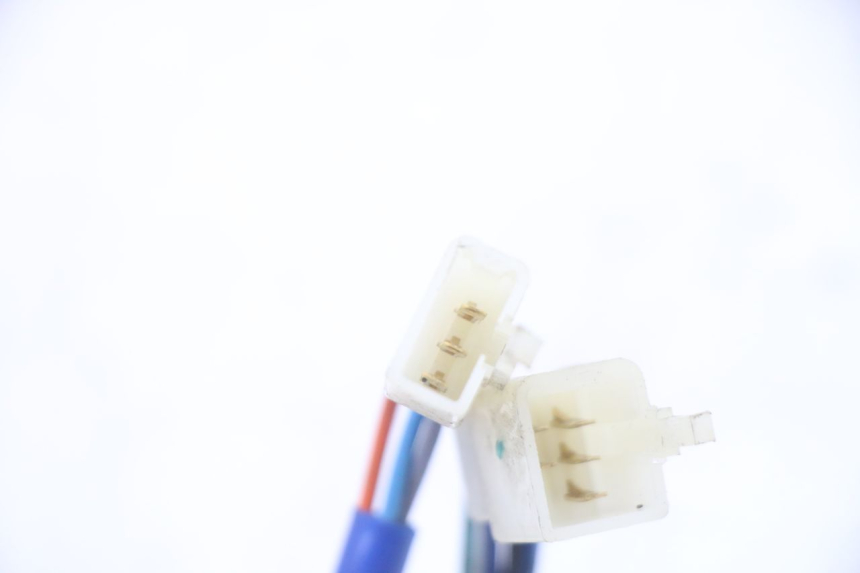 photo de LINKER LENKER KYMCO AGILITY 4T 50 (2018 - 2022) - Kennzeichnungen und Originalreferenzen