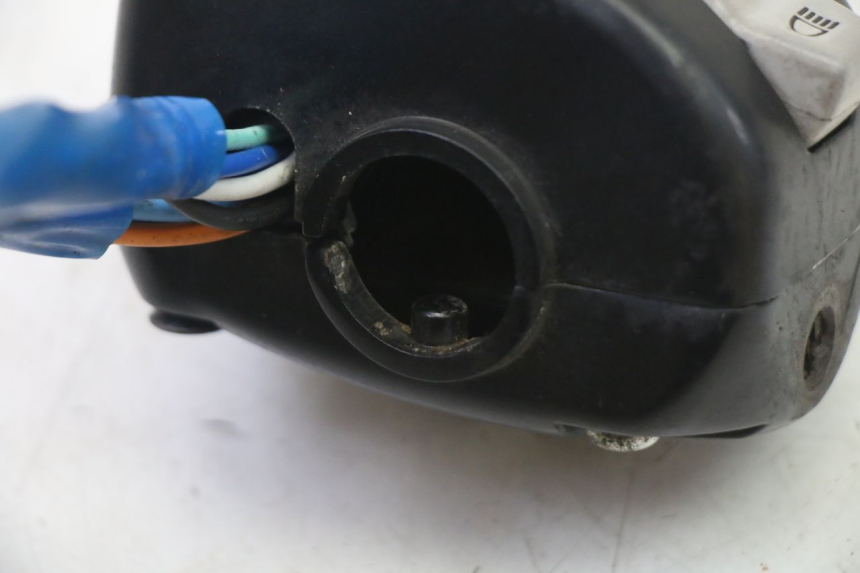 photo de LINKER LENKER KYMCO AGILITY 4T 50 (2005 - 2018) - Details der Befestigungspunkte