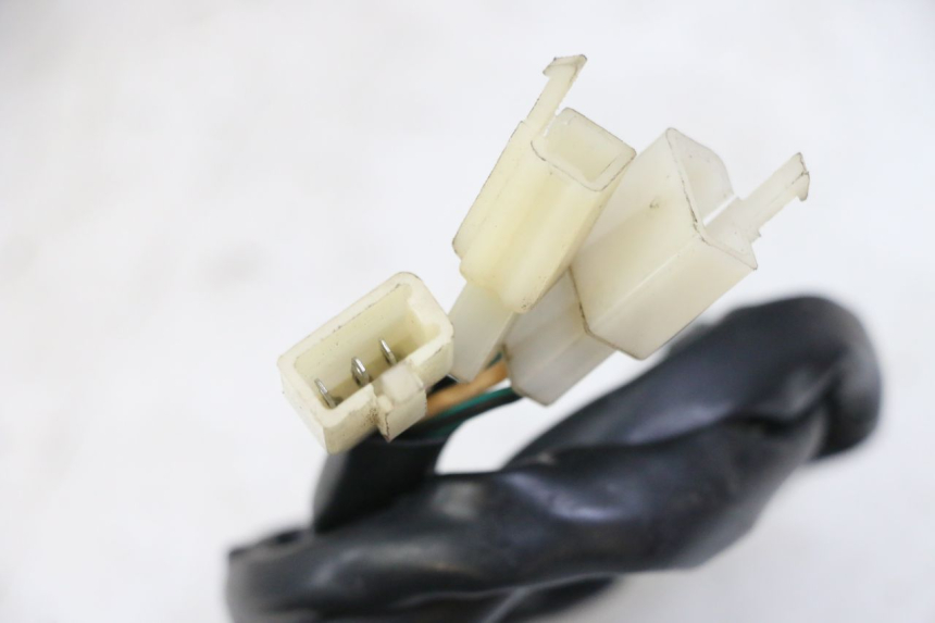 photo de LINKS SCHALTER ANGELL ENFANT 1 - Technische Nahaufnahme