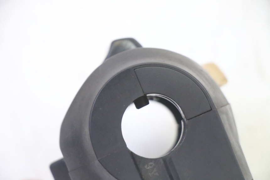 photo de LINKER LENKER SUZUKI BURGMAN 125 (2007 - 2014) - Technische Nahaufnahme