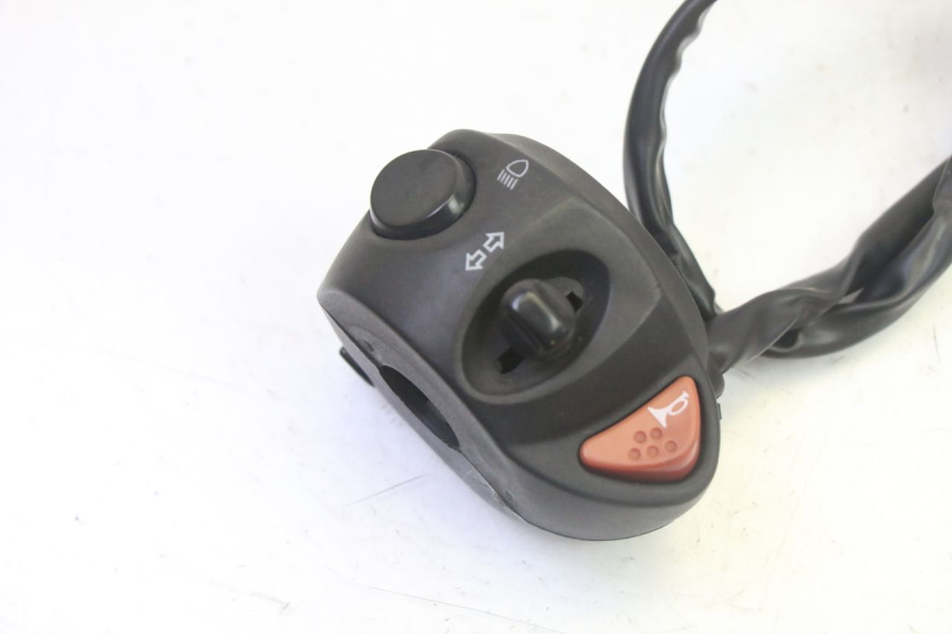 photo de LINKER LENKER PEUGEOT CITYSTAR 50 (2013 - 2017) - Detailansicht des Bauteils