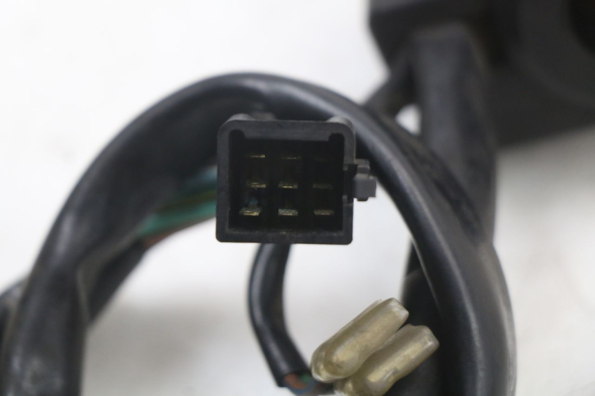 photo de LINKS SCHALTER KYMCO DINK STREET ABS 125 (2011 - 2018) - Oberflächenzustand und Material