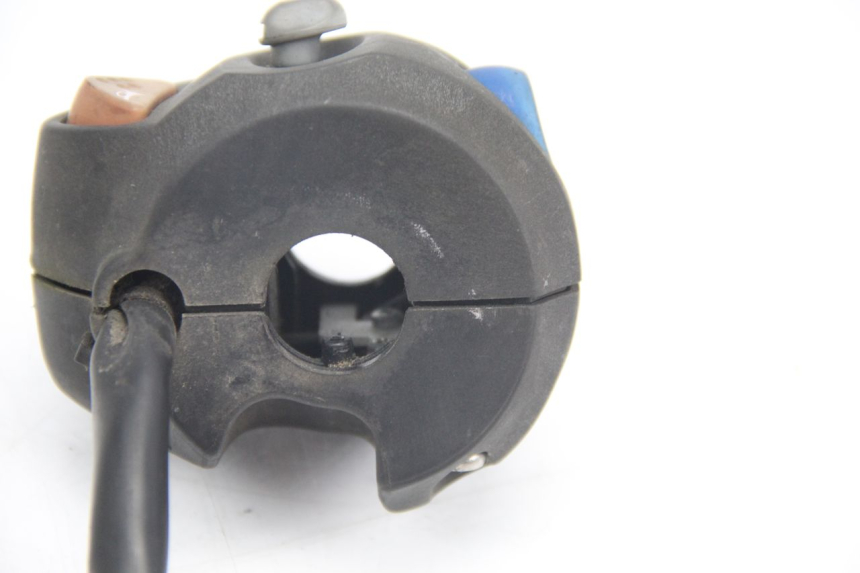 photo de LINKS SCHALTER PEUGEOT ELYSTAR 125 (2002 - 2007) - Details der Befestigungspunkte