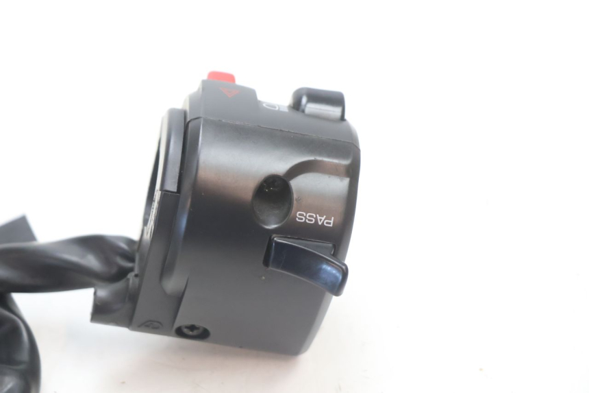 photo de LINKS SCHALTER KAWASAKI ER-6 ER6 N 650 (2005 - 2009) - Technische Nahaufnahme