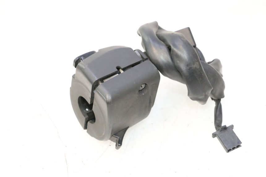 photo de LINKS SCHALTER KAWASAKI ER-6 ER6 N 650 (2005 - 2009) - Detailansicht des Bauteils