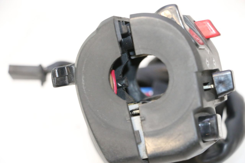 photo de LINKS SCHALTER KAWASAKI ER-6 ER6 N 650 (2005 - 2009) - Zoom auf Gebrauchszustand