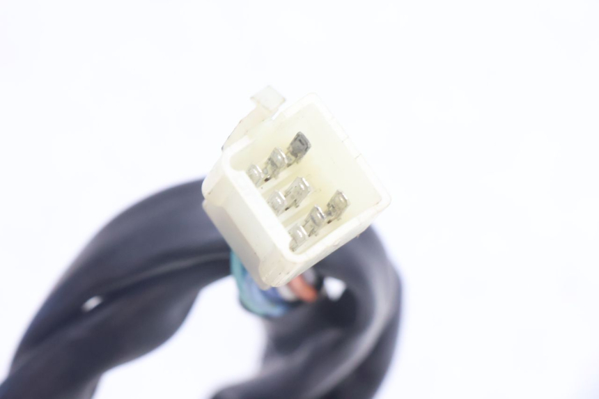 photo de LINKS SCHALTER ASKOLL ESPRO 1 - Details der Befestigungspunkte