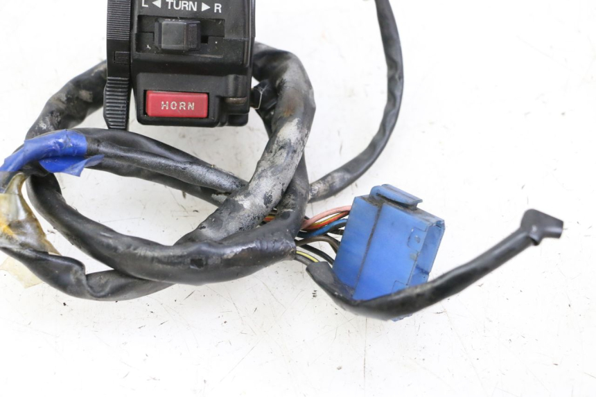 photo de LINKS SCHALTER YAMAHA FJ 36Y 1100 (1984 - 1985) - Hochauflösende Nahaufnahme