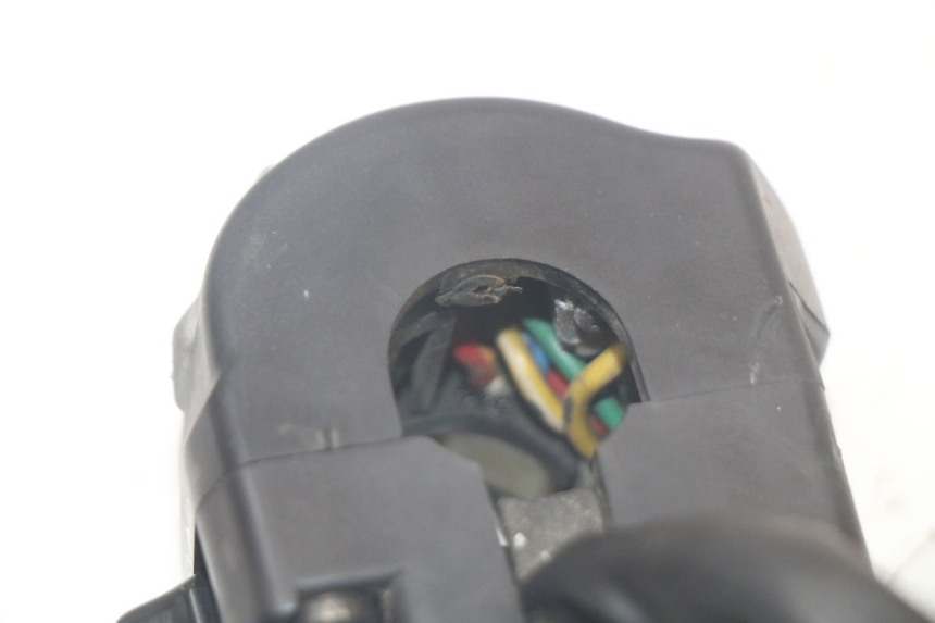 photo de LINKER LENKER YAMAHA FJ 3CX 1200 (1986 - 1996) - Details der Befestigungspunkte