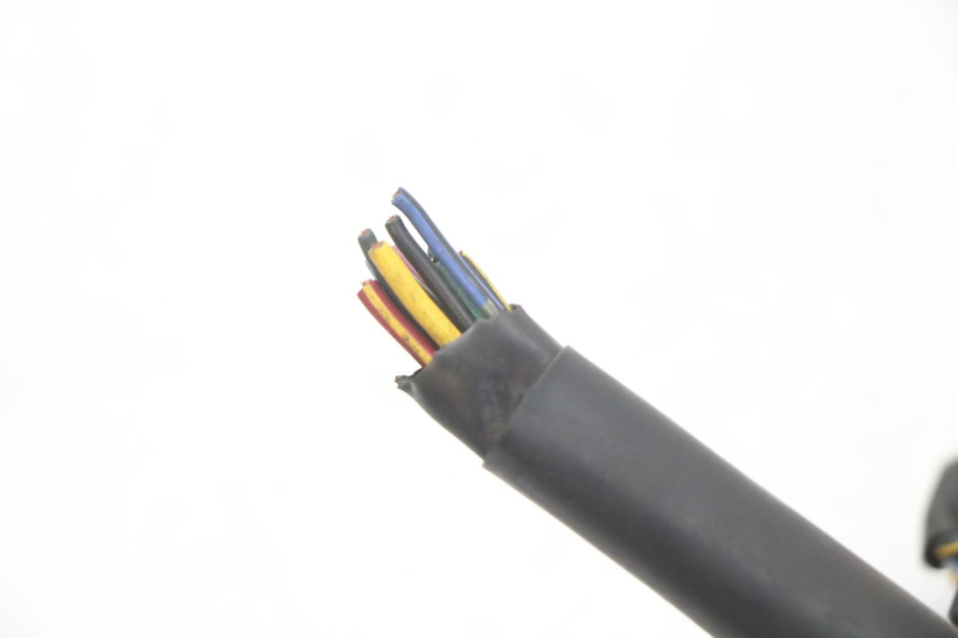 photo de LINKER LENKER YAMAHA FJR ABS 1300 (2006 - 2012) - Details der Befestigungspunkte