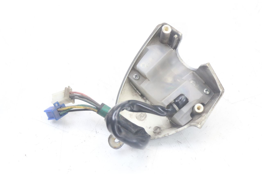 photo de LINKER LENKER MBK FLAME X 125 (2004 - 2007) - Details der Befestigungspunkte