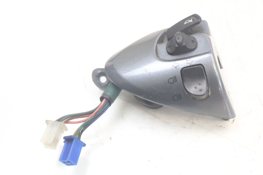 photo de LINKS SCHALTER MBK FLAME X 125 (2007 - 2016) - Gesamtansicht des Produkts