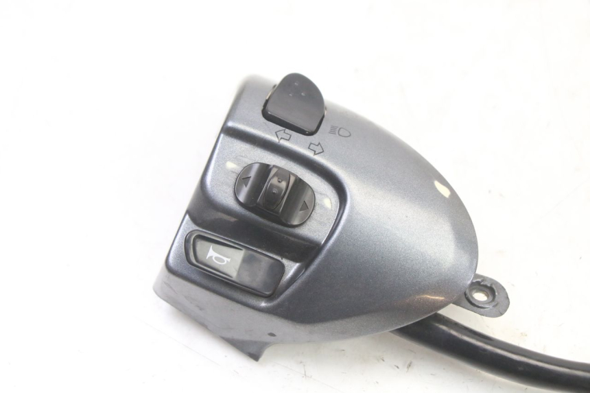 photo de LINKS SCHALTER MBK FLAME X 125 (2007 - 2016) - Detailansicht des Bauteils