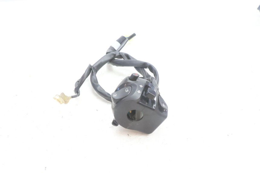 photo de LINKS SCHALTER YAMAHA FZ8 800 (2010 - 2016) - Zoom auf Gebrauchszustand