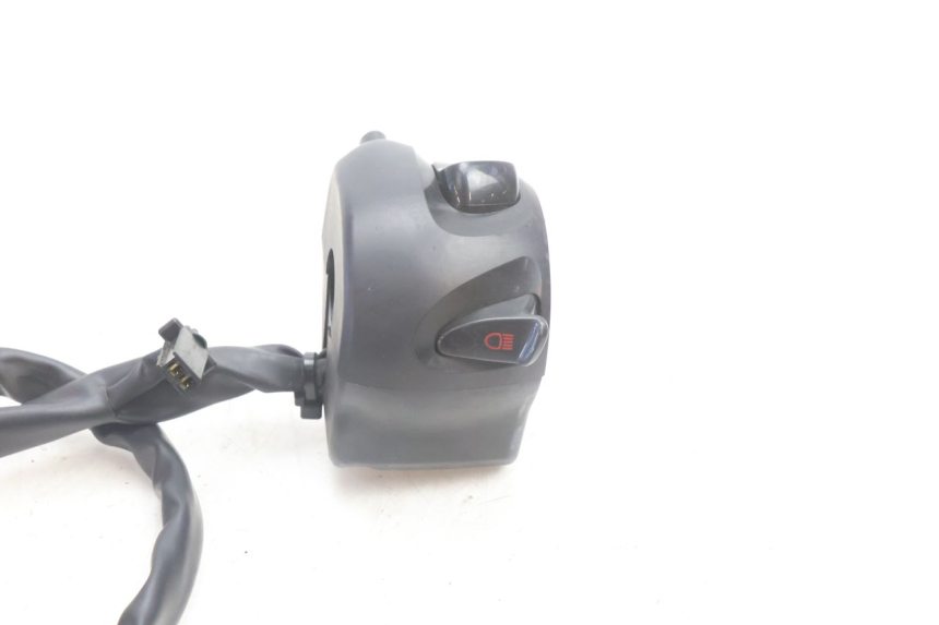 photo de LINKS SCHALTER YAMAHA FZ8 800 (2010 - 2016) - Technische Nahaufnahme