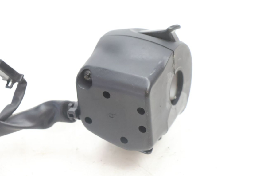 photo de LINKS SCHALTER YAMAHA FZ8 800 (2010 - 2016) - Gesamtansicht des Produkts