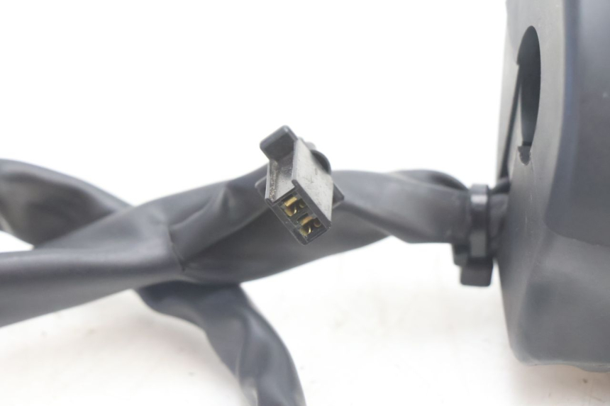 photo de LINKS SCHALTER YAMAHA FZ8 800 (2010 - 2016) - Oberflächenzustand und Material