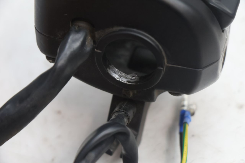 photo de LINKS SCHALTER VASTRO GP 2T 50 (2013 - 2017) - Details der Befestigungspunkte