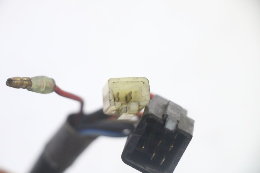 photo de LINKS SCHALTER KAWASAKI GPZ RX 1000 (1986 - 1988) - Zoom auf Komponenten