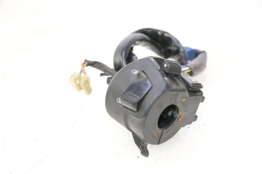 photo de LINKS SCHALTER KYMCO GRAND DINK 125 (2008 - 2014) - Details der Befestigungspunkte
