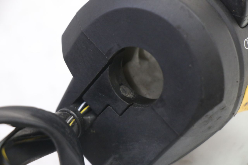 photo de LINKS SCHALTER SUZUKI GSR 750 (2011 - 2017) - Gesamtansicht des Produkts