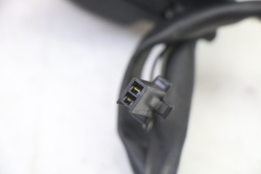 photo de LINKS SCHALTER SUZUKI GSR 750 (2011 - 2017) - Details der Befestigungspunkte