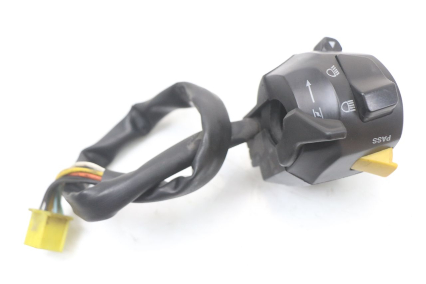 photo de LINKS SCHALTER HYOSUNG GTR 125 (2006 - 2008) - Alternative Perspektive