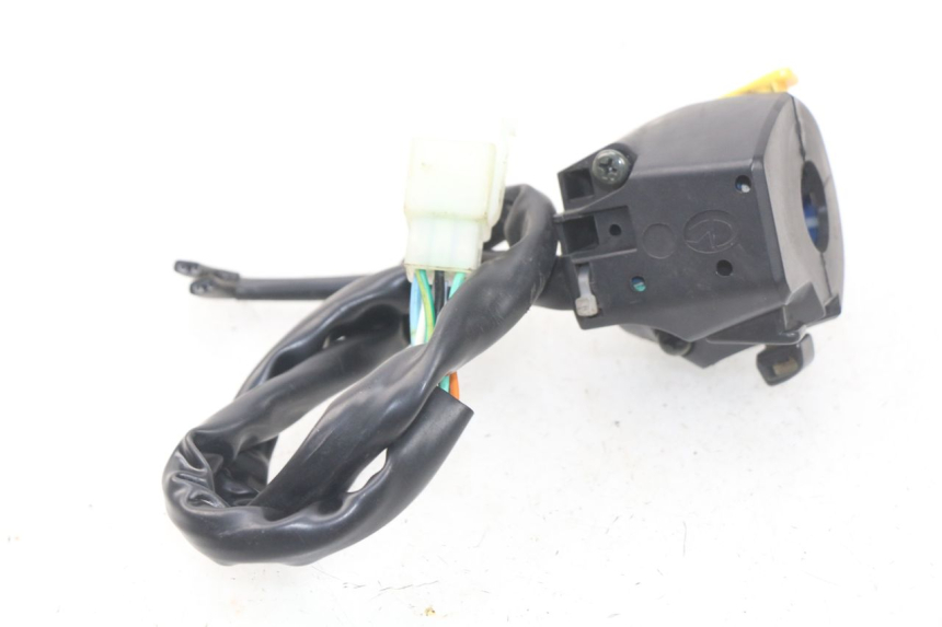 photo de LINKS SCHALTER JONWAY GTX 2T 50 (2014 - 2020) - Alternative Perspektive