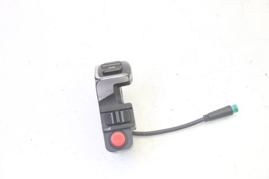 photo de LINKS SCHALTER HITWAY H5 1 - Hauptansicht