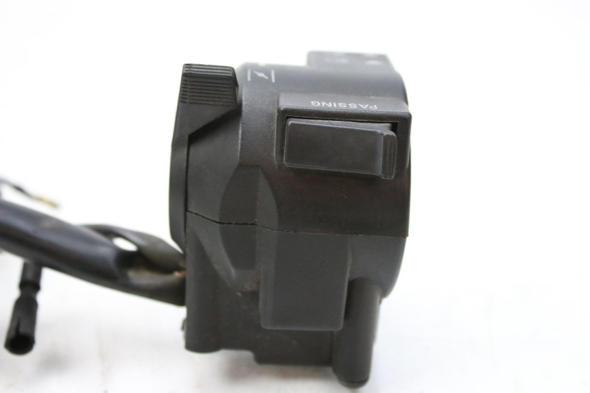 photo de LINKS SCHALTER SYM HUSKY 125 (1999 - 2005) - Oberflächenzustand und Material