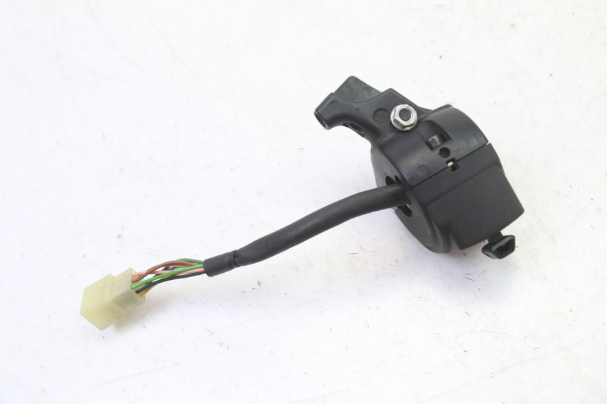 photo de LINKS SCHALTER YAMAHA JOG R 50 (2004 - 2014) - Technische Nahaufnahme