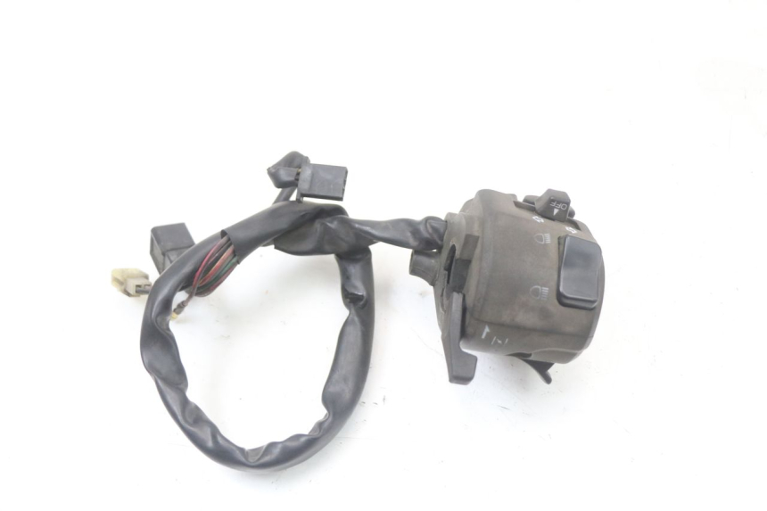 photo de LINKS SCHALTER KAWASAKI ZR7 ZR-7 S 750 (1999 - 2004) - Zoom auf Gebrauchszustand