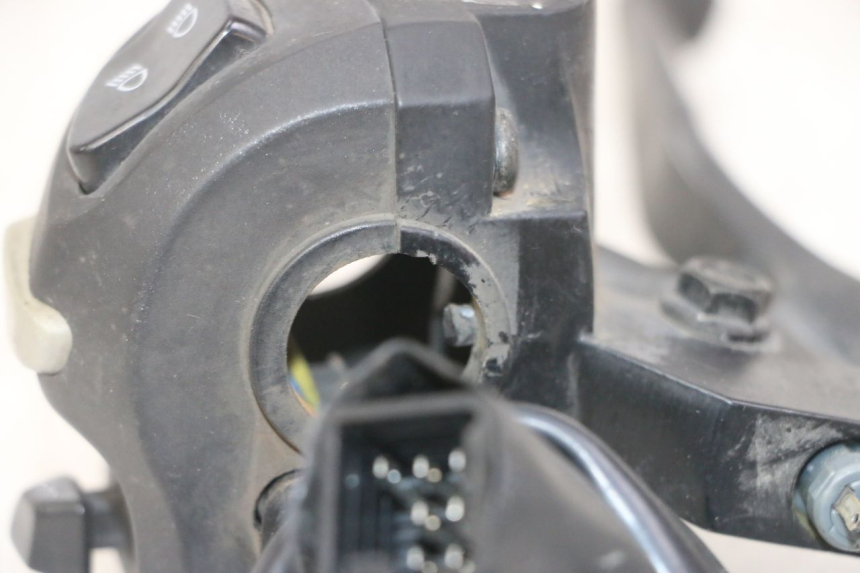 photo de LINKER LENKER PEUGEOT KISBEE 4T 50 (2018 - 2022) - Technische Nahaufnahme