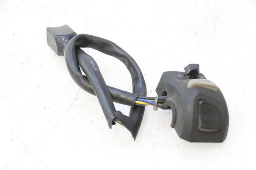 photo de LINKER LENKER PEUGEOT KISBEE 4T 50 (2018 - 2022) - Oberflächenzustand und Material