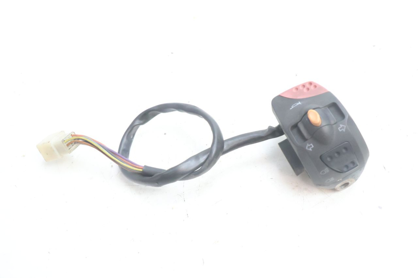 photo de LINKS SCHALTER PEUGEOT LUDIX BLASTER 50 (2006 - 2014) - Zoom auf Gebrauchszustand