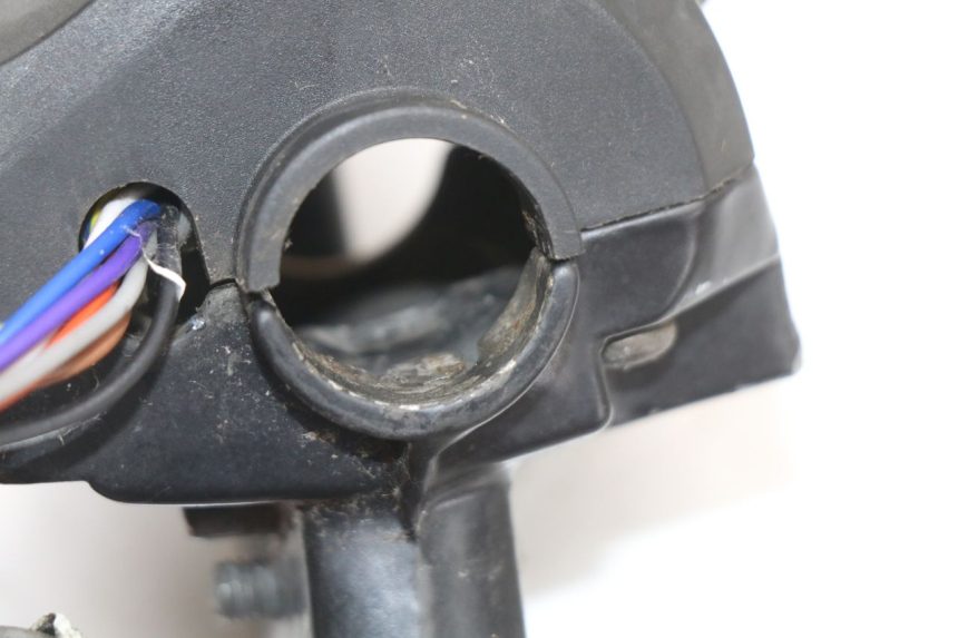 photo de LINKER LENKER PEUGEOT LUDIX 50 (2005 - 2007) - Oberflächenzustand und Material