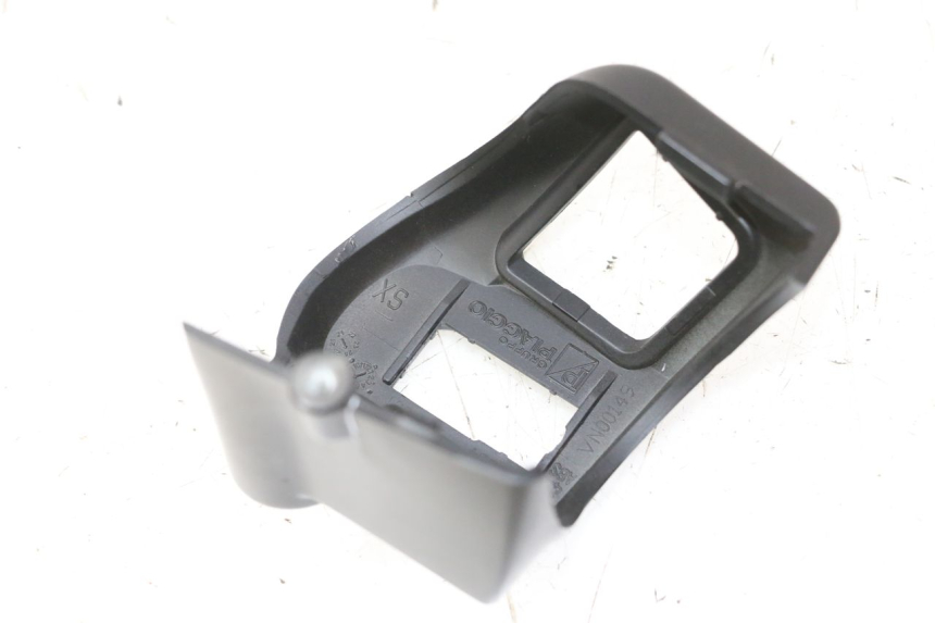 photo de LINKS SCHALTER PIAGGIO MP3 HPE 310 (2024 - 2025) - Zoom auf Gebrauchszustand