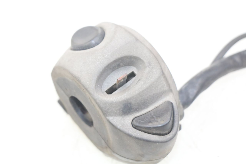 photo de LINKER LENKER GILERA NEXUS 125 (2007 - 2009) - Oberflächenzustand und Material