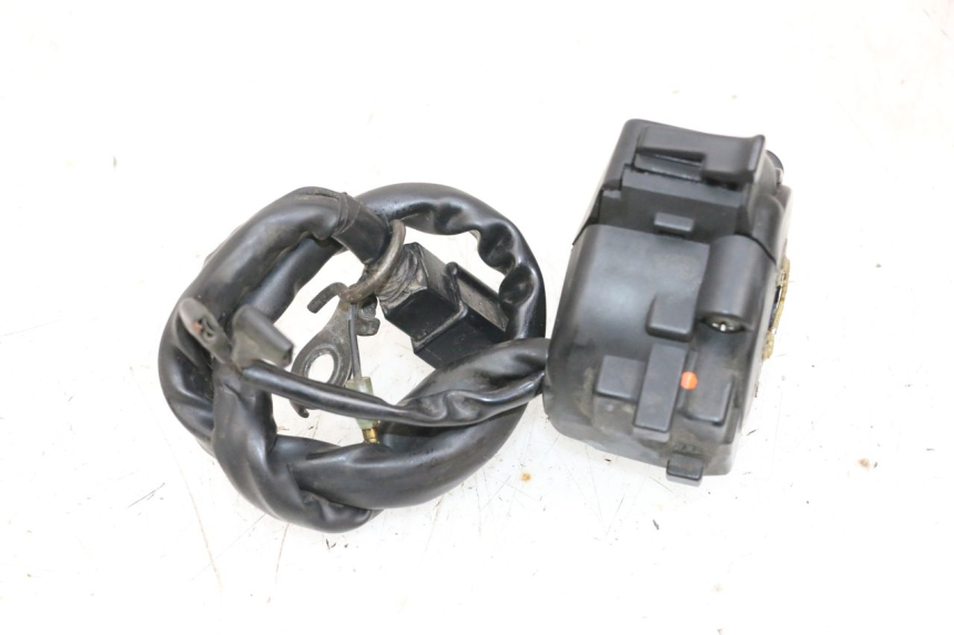 photo de LINKS SCHALTER HONDA NSR R 125 (1994 - 2003) - Technische Nahaufnahme